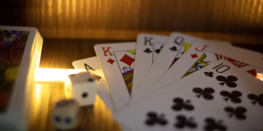 Strategies for Winning at Poker Dice